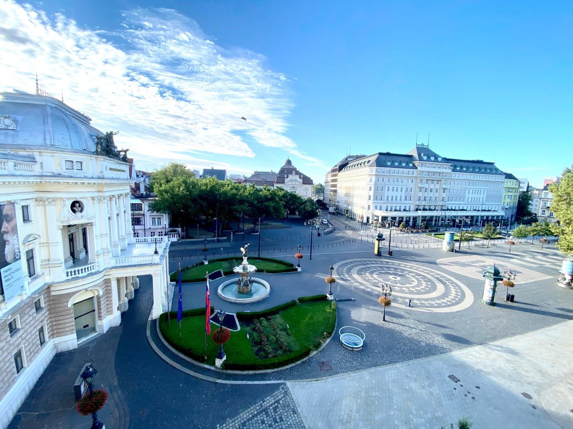 Modern Apartment In Historic City Center Old Town Bratislava Exteriér fotografie