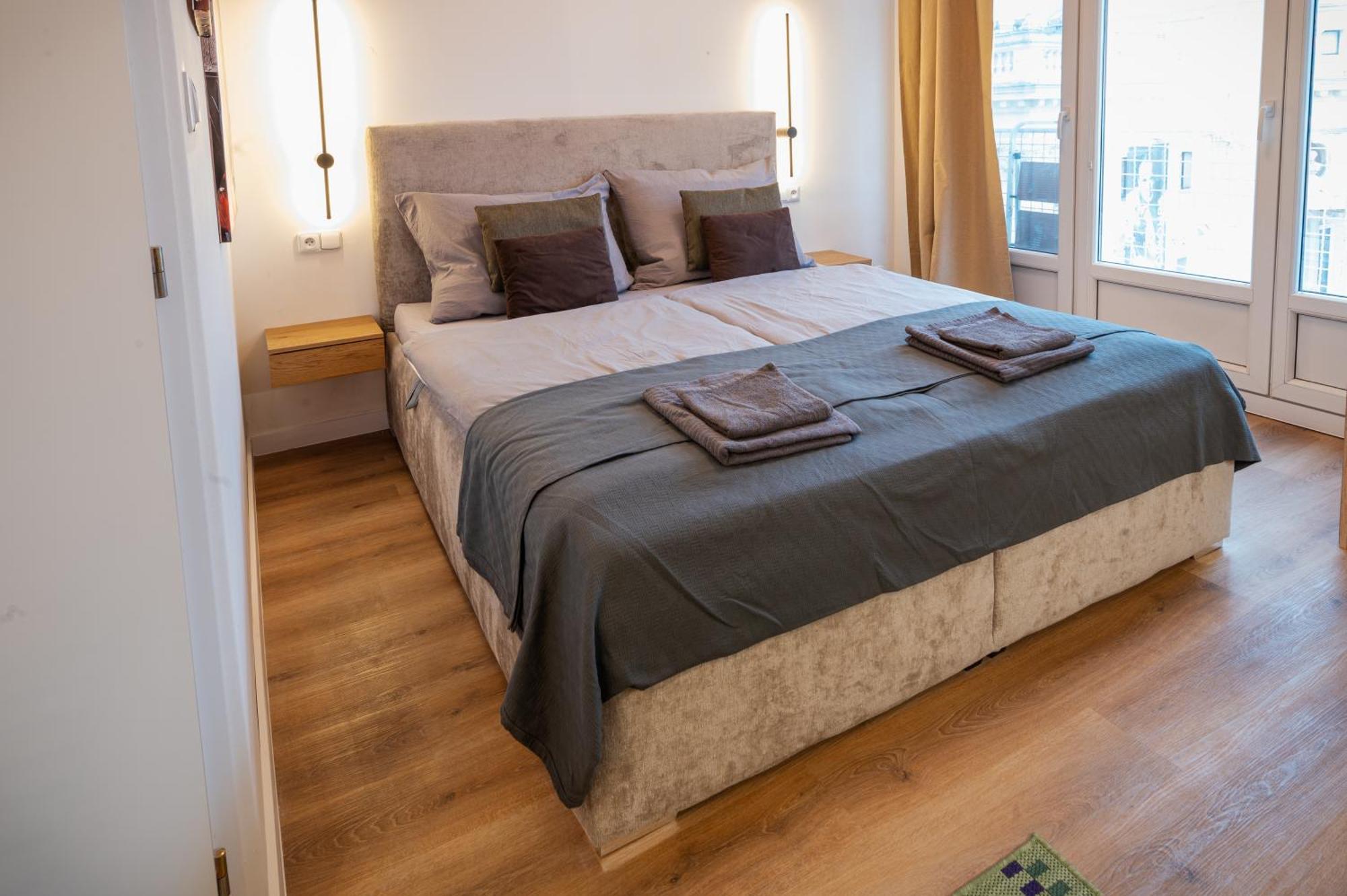 Modern Apartment In Historic City Center Old Town Bratislava Exteriér fotografie